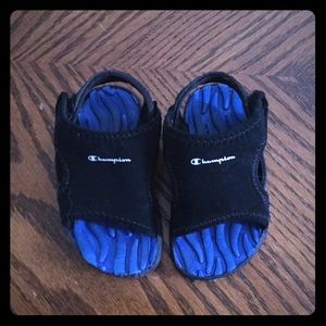 Champion infant sandals